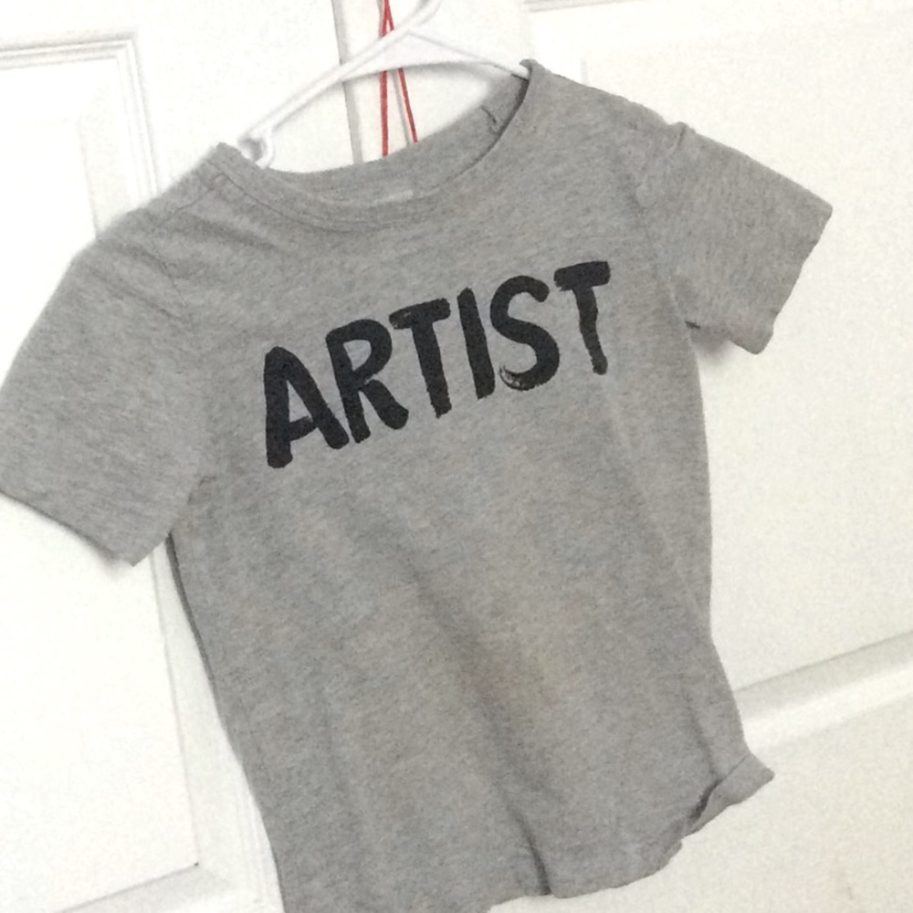 Size 8    Oshkosh brand